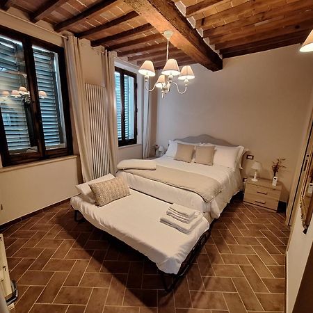 Lastamperia19 Camere-Rooms Montepulciano Zewnętrze zdjęcie