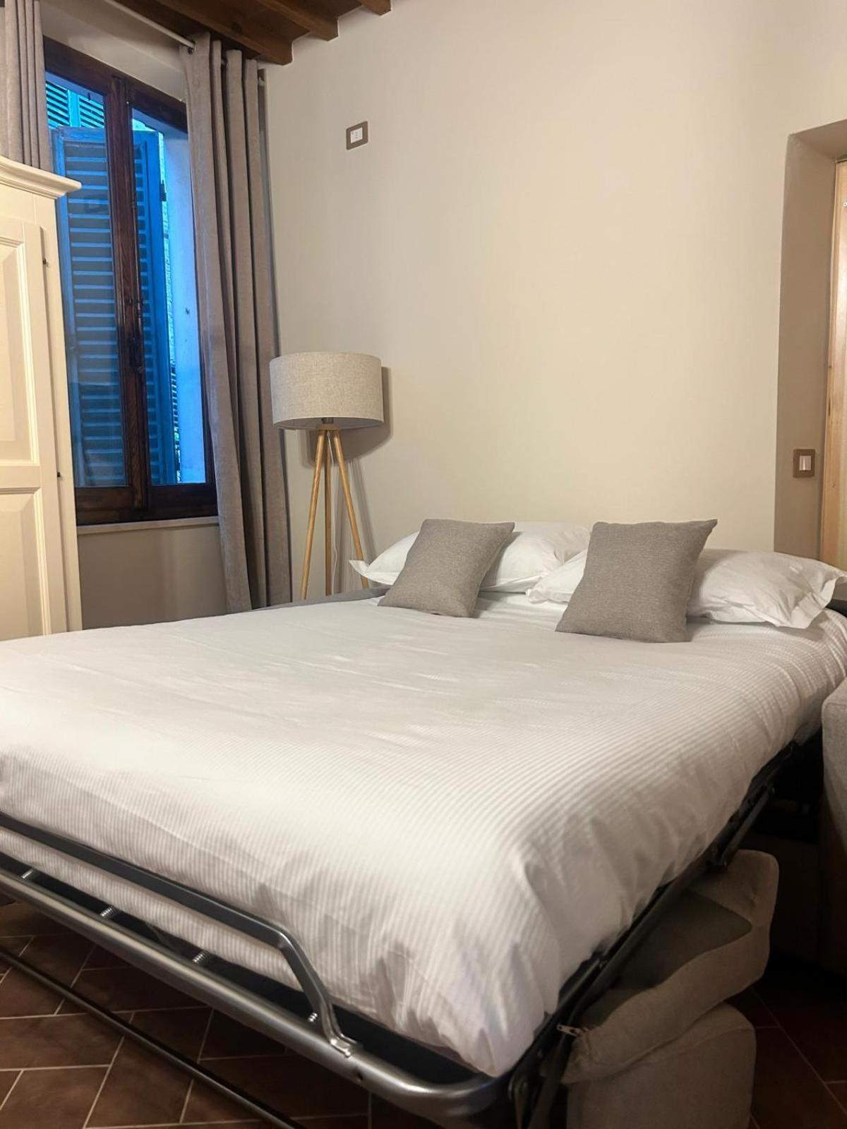 Lastamperia19 Camere-Rooms Montepulciano Zewnętrze zdjęcie