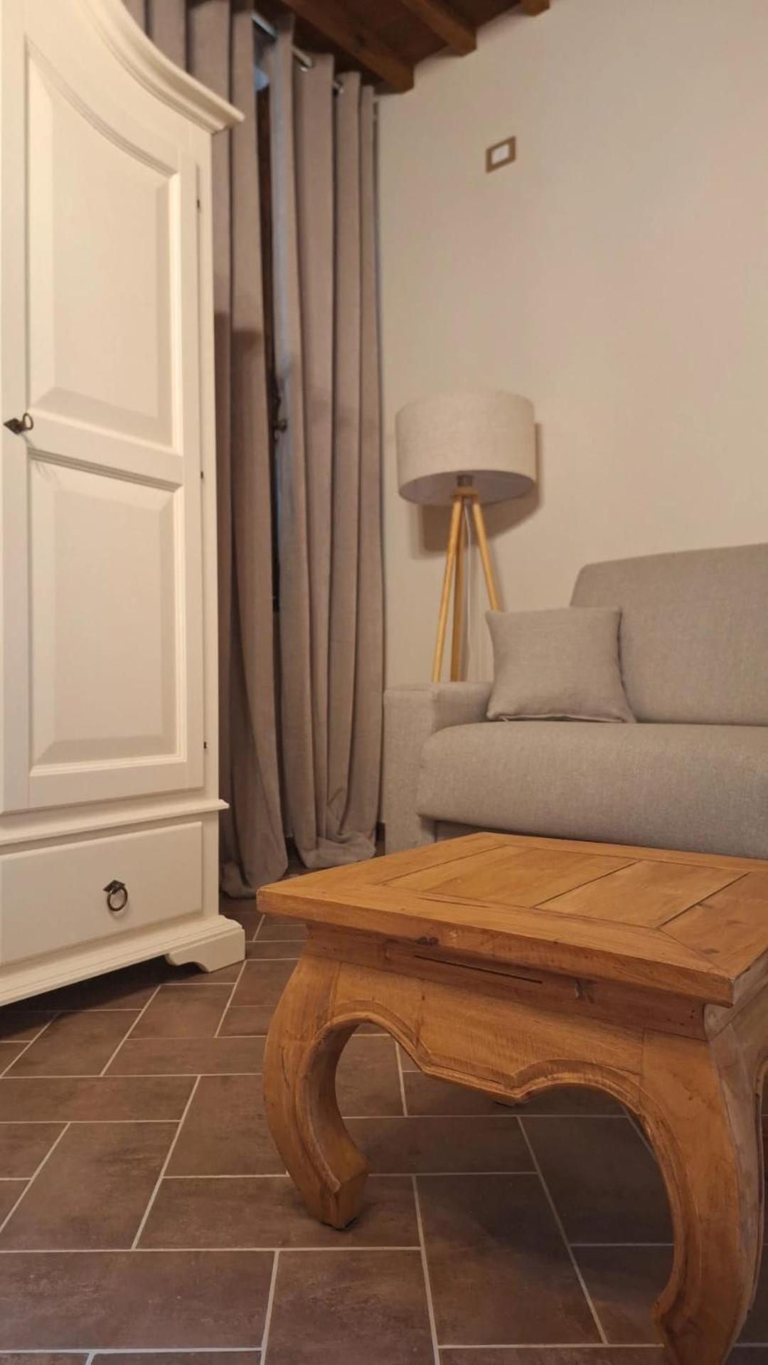 Lastamperia19 Camere-Rooms Montepulciano Zewnętrze zdjęcie